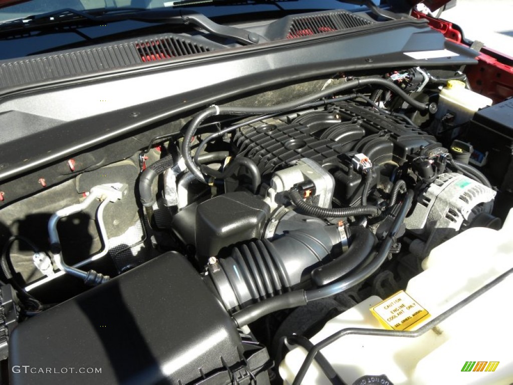 2007 Dodge Nitro R/T 4x4 Engine Photos