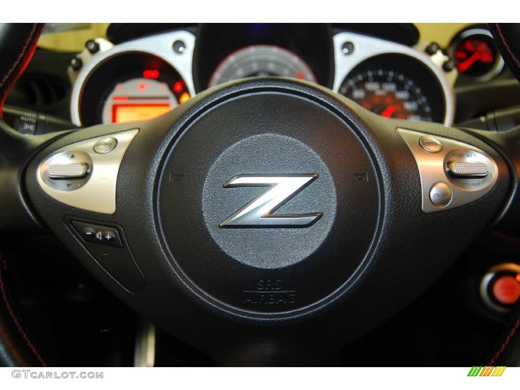 2010 Nissan 370Z NISMO Coupe NISMO Black/Red Cloth Steering Wheel Photo #72665890
