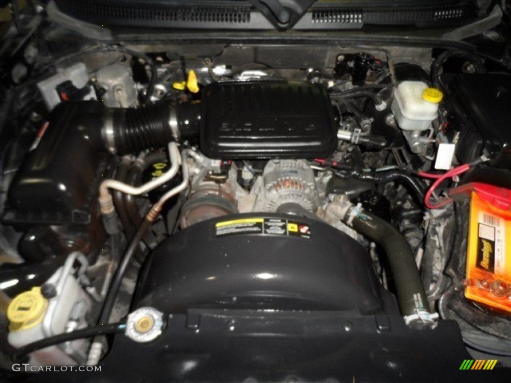 2006 Dodge Dakota Night Runner Quad Cab 3.7 Liter SOHC 12-Valve PowerTech V6 Engine Photo #72667263
