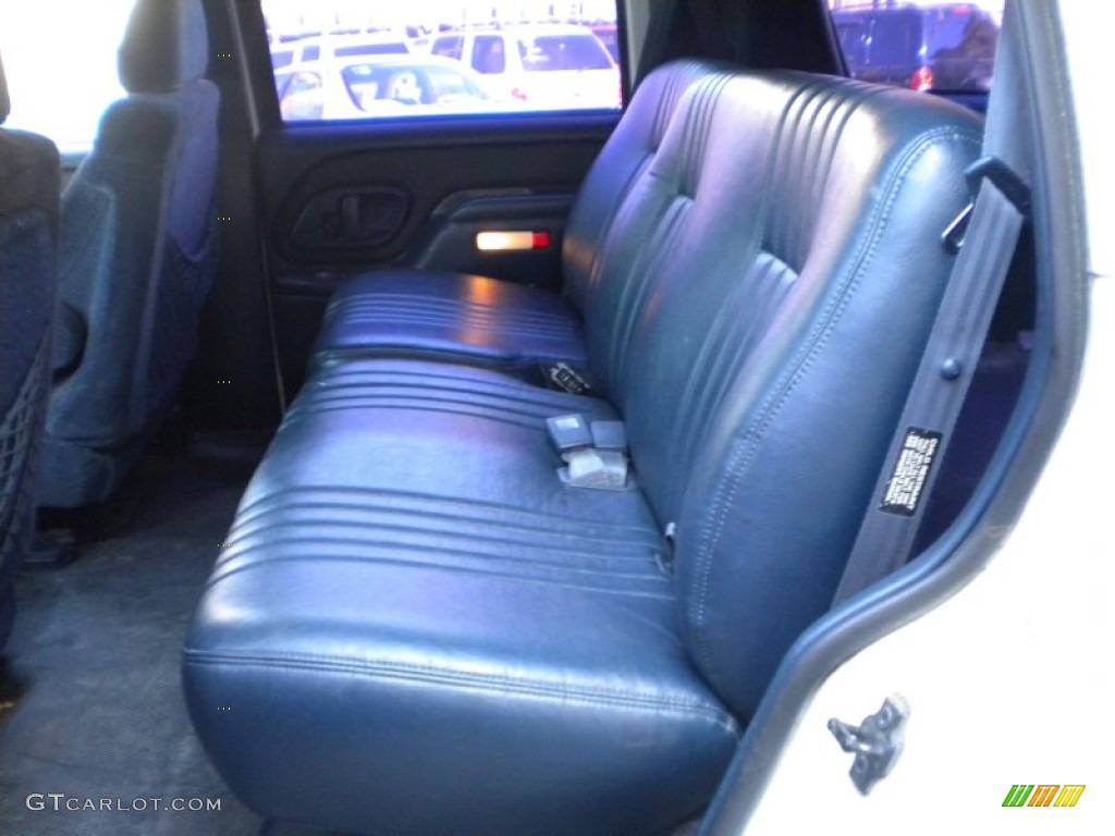 1999 Chevrolet Tahoe LS 4x4 Rear Seat Photos