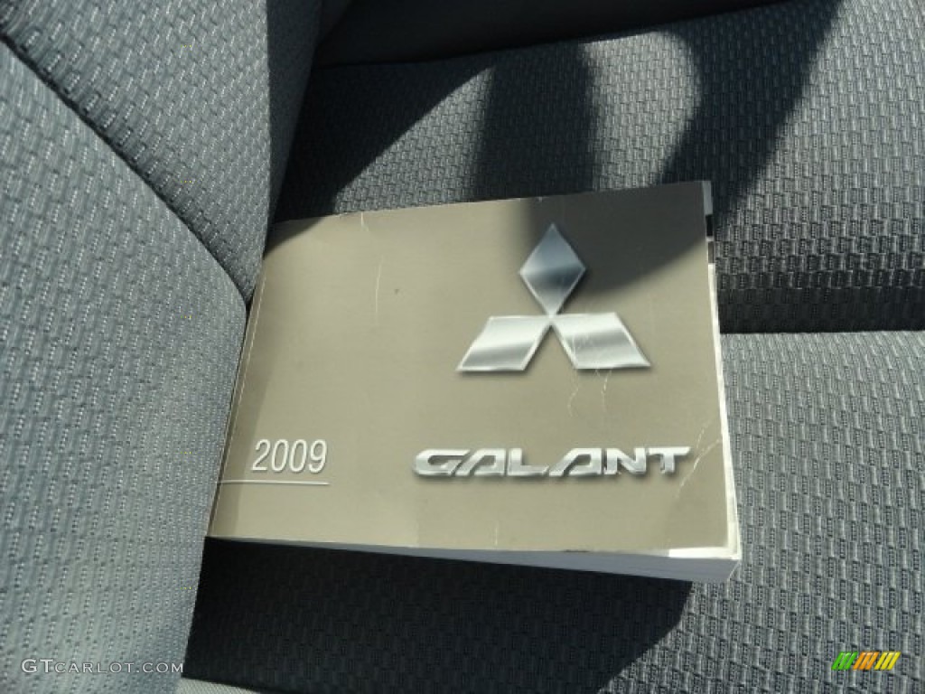2009 Galant ES - Rave Red Pearl / Medium Gray photo #15