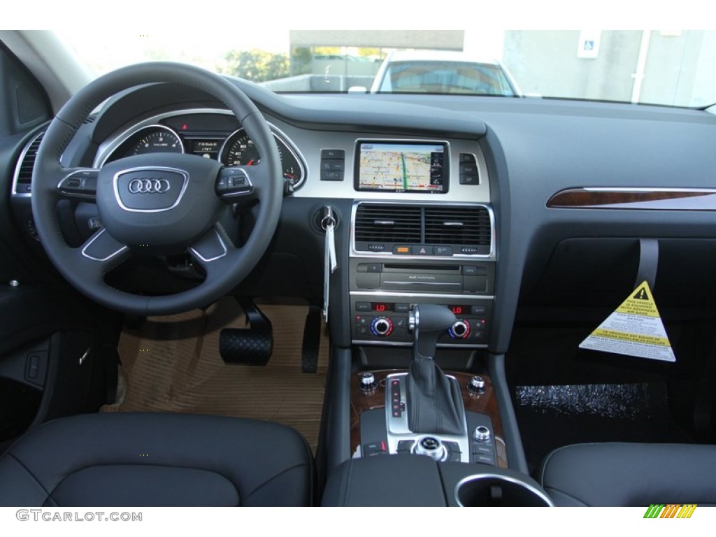 2013 Audi Q7 3.0 TDI quattro Black Dashboard Photo #72670963