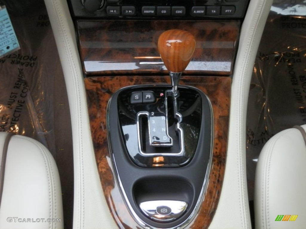 2005 Jaguar XJ Vanden Plas Transmission Photos