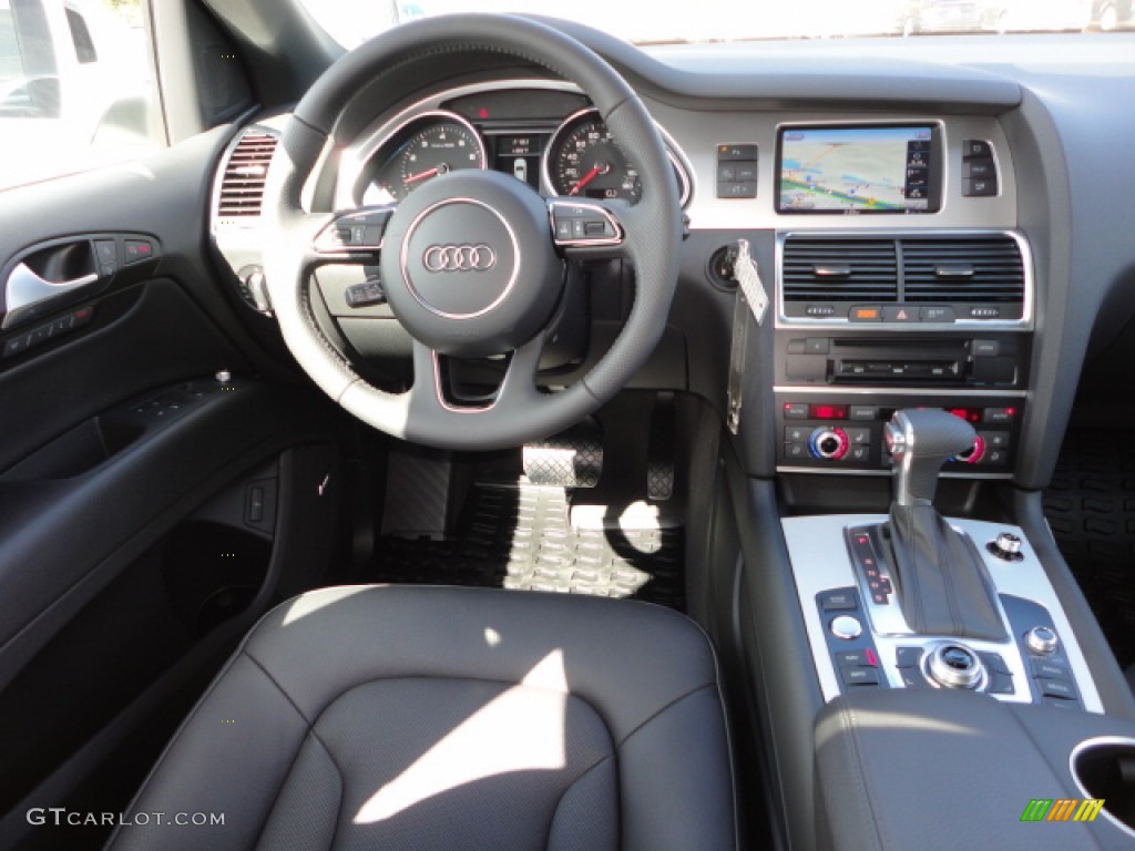 2013 Audi Q7 3.0 S Line quattro Black Dashboard Photo #72673627