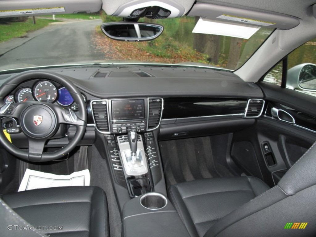 2012 Porsche Panamera 4 Black Dashboard Photo #72674278