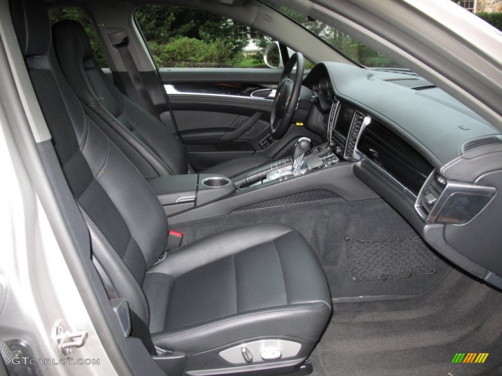 2012 Porsche Panamera 4 Front Seat Photo #72674344