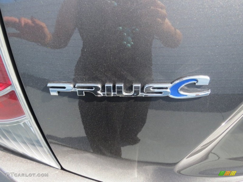 2012 Prius c Hybrid Two - Magnetic Gray Metallic / Light Blue Gray/Black photo #14
