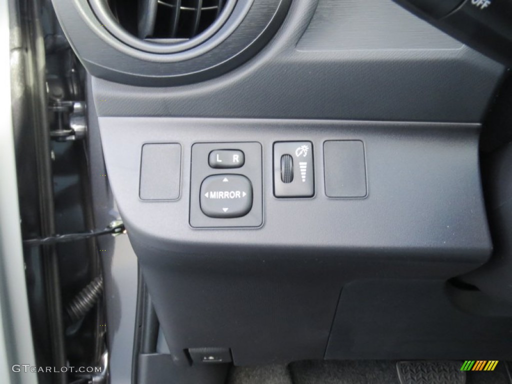 2012 Prius c Hybrid Two - Magnetic Gray Metallic / Light Blue Gray/Black photo #32
