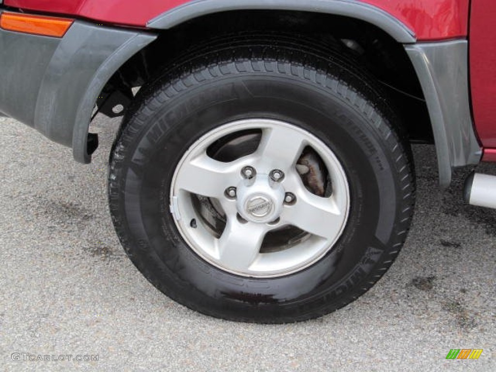 2004 Xterra XE 4x4 - Thermal Red Metallic / Gray photo #3