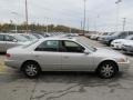 Lunar Mist Metallic - Camry LE V6 Photo No. 7