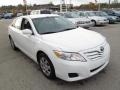 Super White - Camry LE Photo No. 7