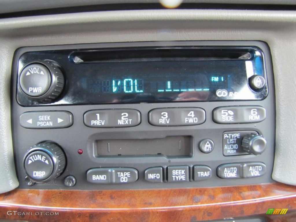 2003 Chevrolet Impala Standard Impala Model Audio System Photo #72679426