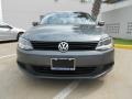 2013 Platinum Gray Metallic Volkswagen Jetta SE Sedan  photo #2