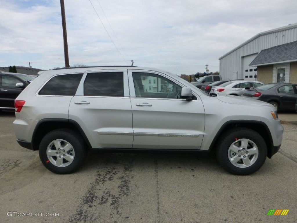 2013 Grand Cherokee Laredo 4x4 - Bright Silver Metallic / Black photo #6