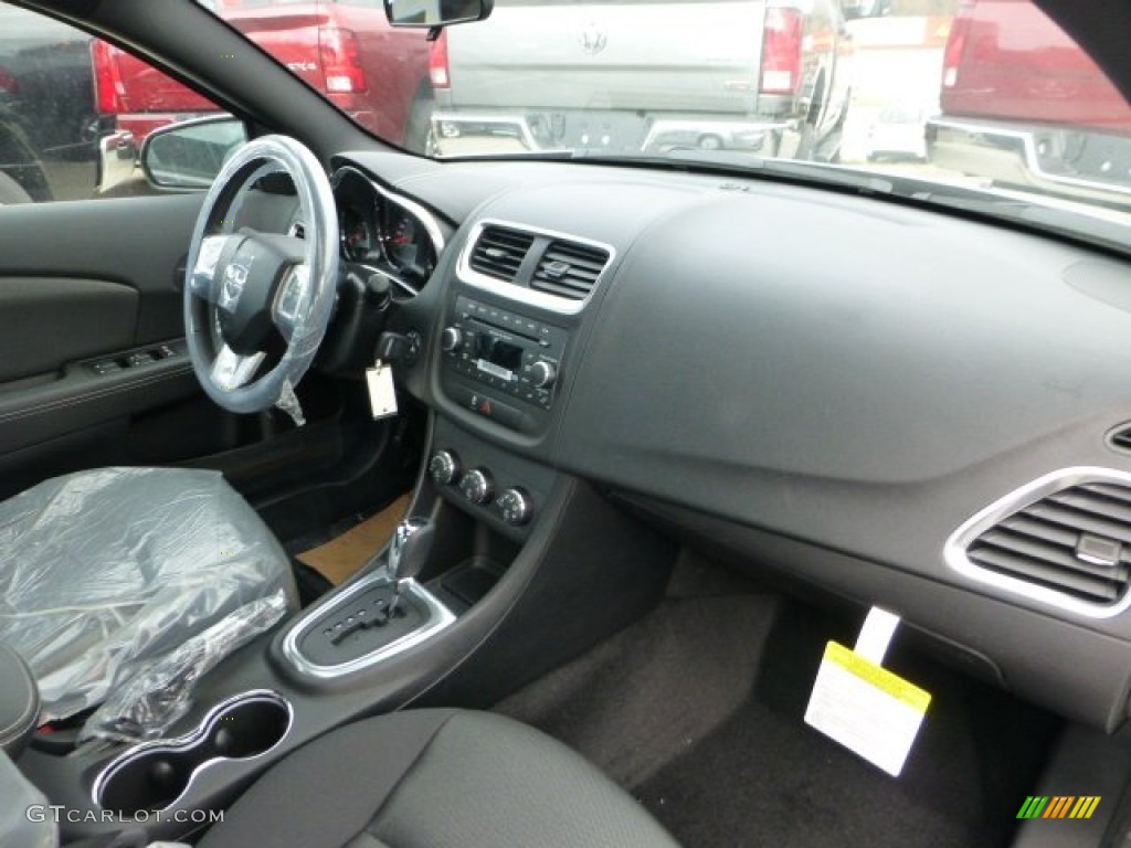 2013 Dodge Avenger SXT Black Dashboard Photo #72682274