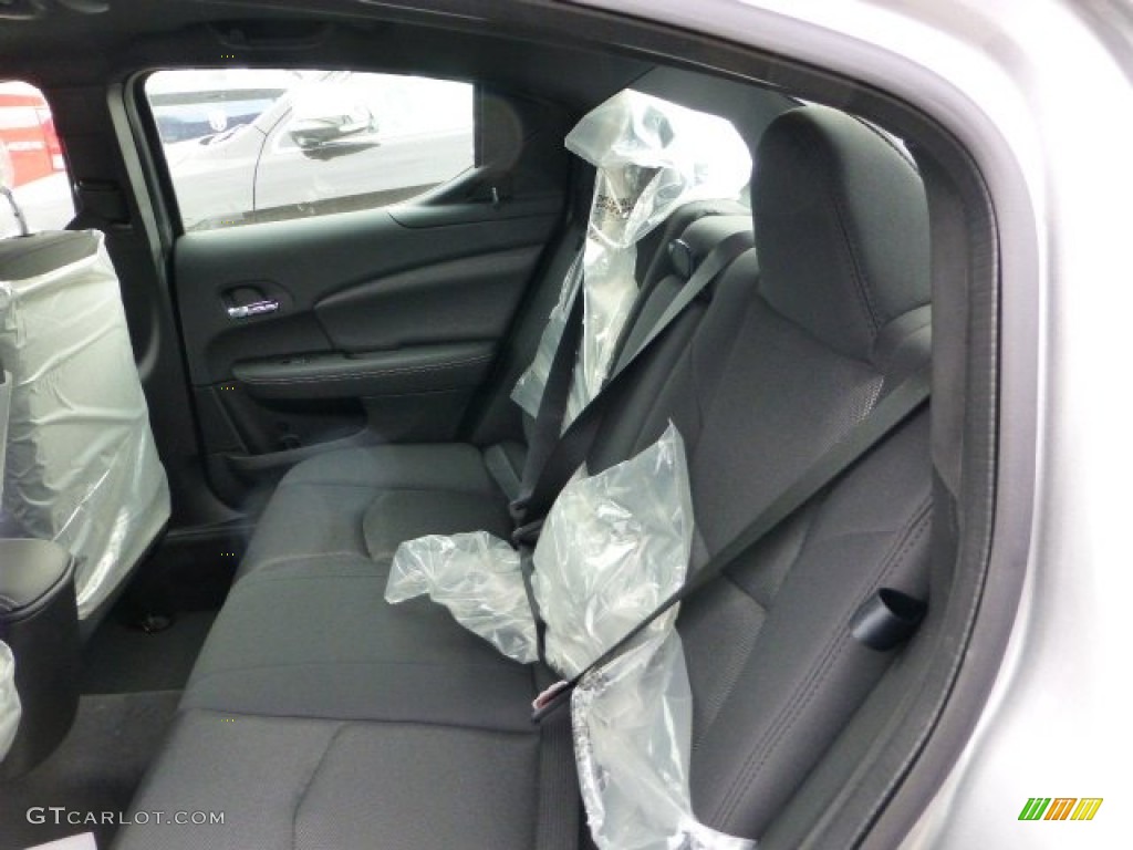 2013 Dodge Avenger SXT Rear Seat Photo #72682369