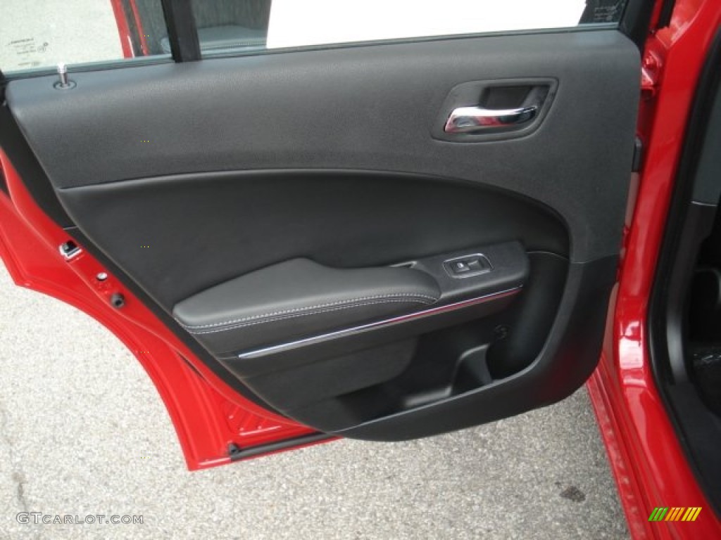 2013 Dodge Charger SXT AWD Door Panel Photos