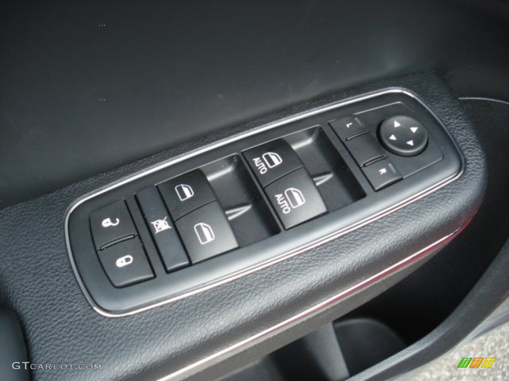 2013 Dodge Charger SXT AWD Controls Photo #72682795