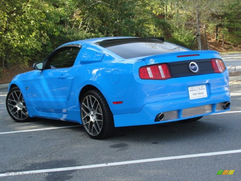 2010 Mustang GT Premium Coupe - Grabber Blue / Charcoal Black photo #24