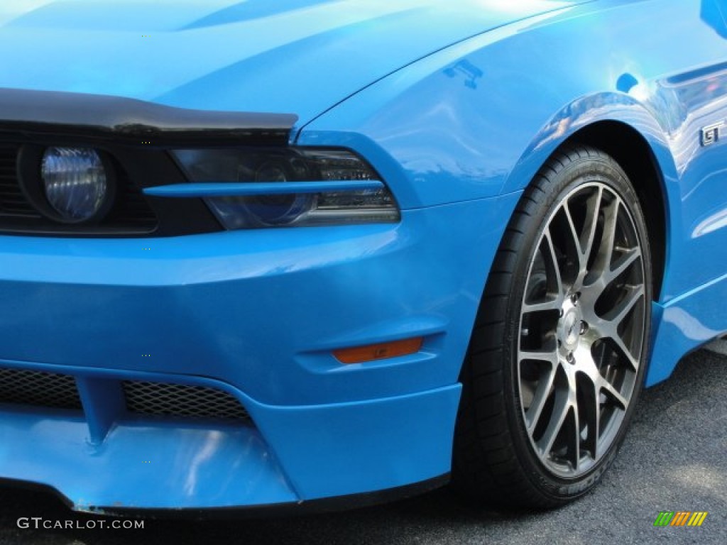 2010 Mustang GT Premium Coupe - Grabber Blue / Charcoal Black photo #30