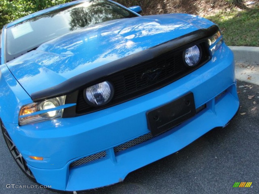 2010 Mustang GT Premium Coupe - Grabber Blue / Charcoal Black photo #41