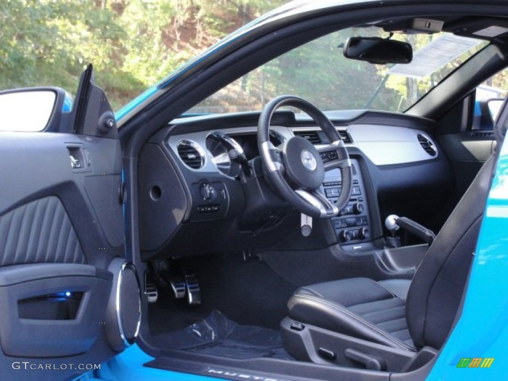2010 Mustang GT Premium Coupe - Grabber Blue / Charcoal Black photo #43