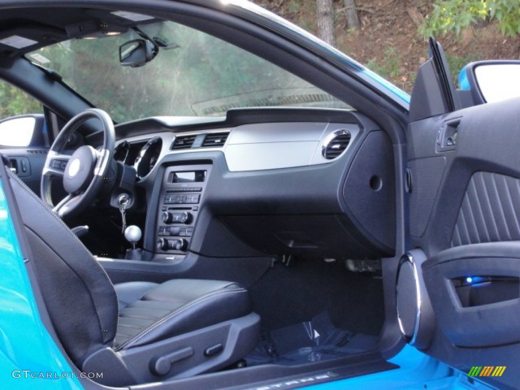 2010 Mustang GT Premium Coupe - Grabber Blue / Charcoal Black photo #51