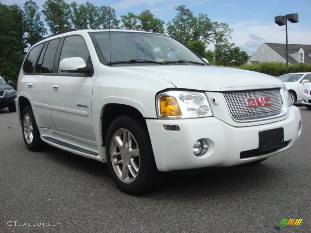 Summit White 2009 GMC Envoy Denali 4x4 Exterior Photo #72683653