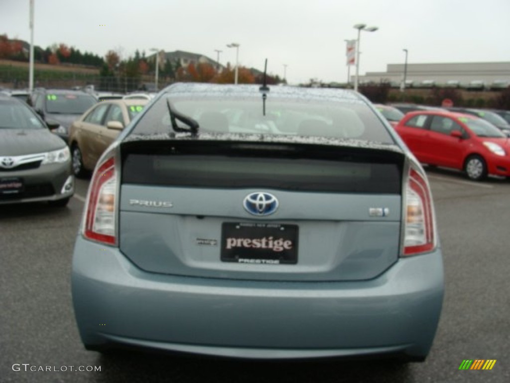 2012 Prius 3rd Gen Two Hybrid - Sea Glass Pearl / Dark Gray photo #5