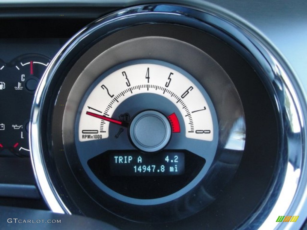 2010 Mustang GT Premium Coupe - Grabber Blue / Charcoal Black photo #67