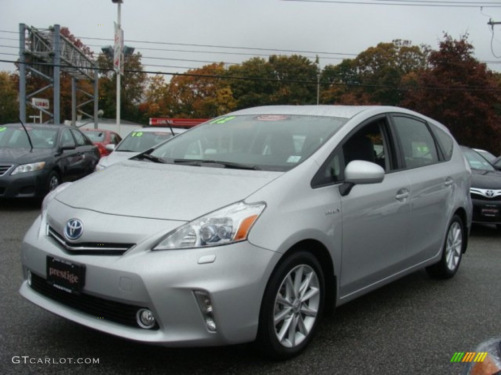 2012 Toyota Prius v Two Hybrid Exterior Photos
