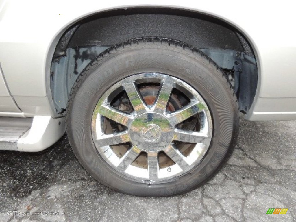 2004 Cadillac Escalade ESV AWD Platinum Edition Wheel Photos