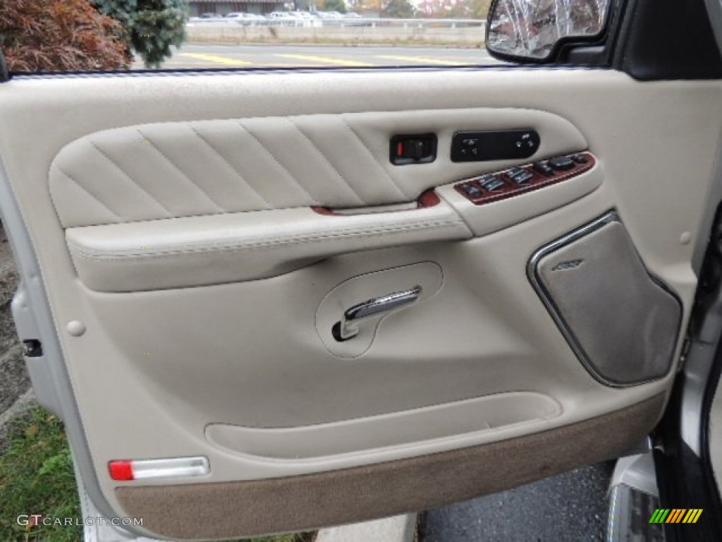 2004 Cadillac Escalade ESV AWD Platinum Edition Door Panel Photos