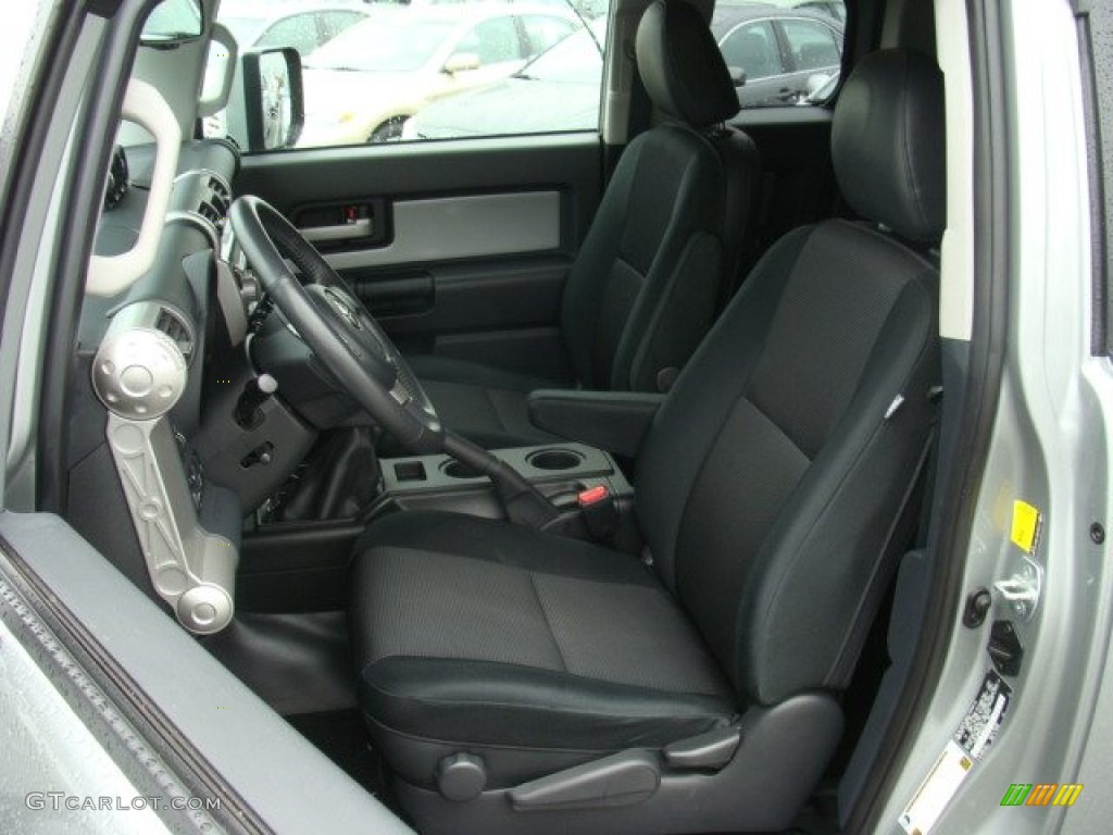 2010 Toyota FJ Cruiser 4WD Front Seat Photo #72689356