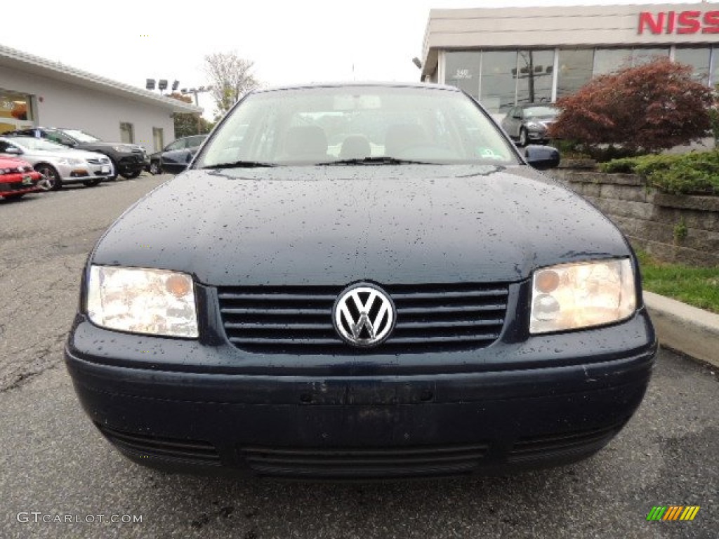 2002 Jetta GLS Sedan - Galactic Blue Pearl / Beige photo #2