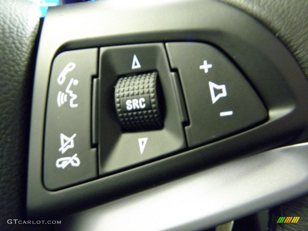 2013 Cruze LT - Summit White / Jet Black photo #18