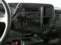 Dark Charcoal Controls Photo for 2005 Chevrolet Silverado 2500HD #72693994