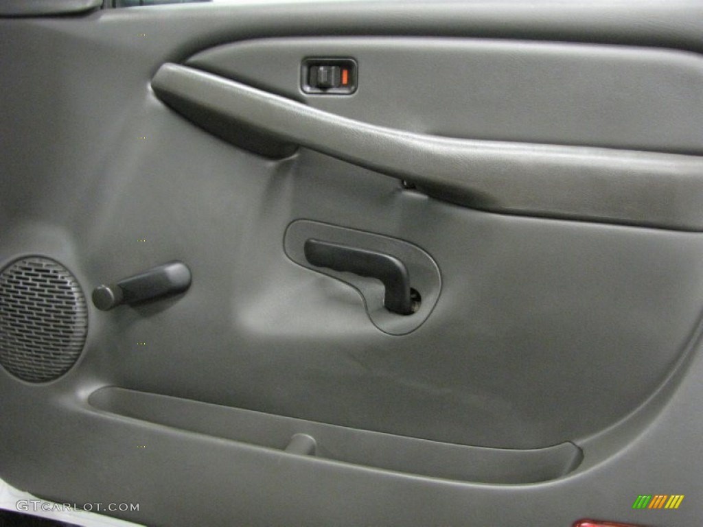 2005 Chevrolet Silverado 2500HD LT Crew Cab Door Panel Photos