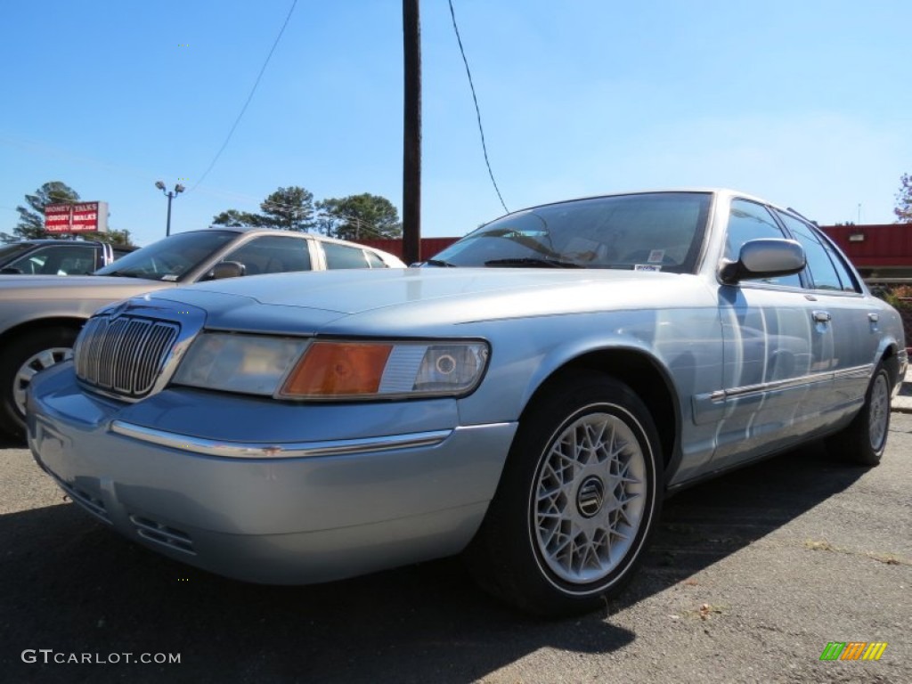 2002 Grand Marquis GS - Light Ice Blue Metallic / Light Graphite Grey photo #1