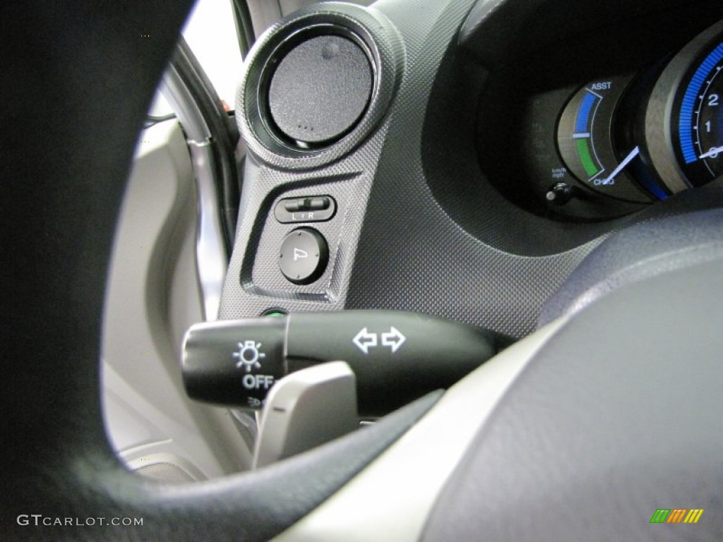 2010 Honda Insight Hybrid EX Controls Photo #72696238