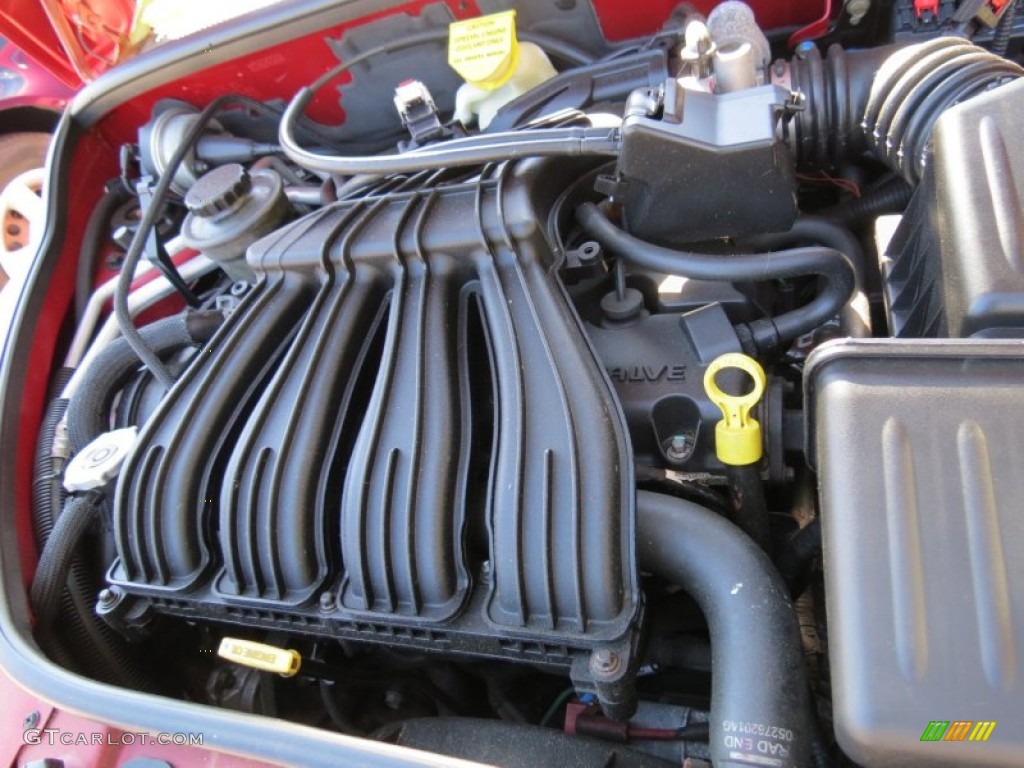 2005 Chrysler PT Cruiser Touring 2.4 Liter DOHC 16 Valve 4 Cylinder Engine Photo #72696244
