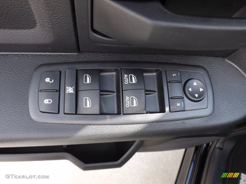 2013 Ram 1500 Tradesman Quad Cab Controls Photo #72699448