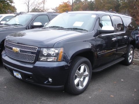 2013 Chevrolet Suburban LS Data, Info and Specs