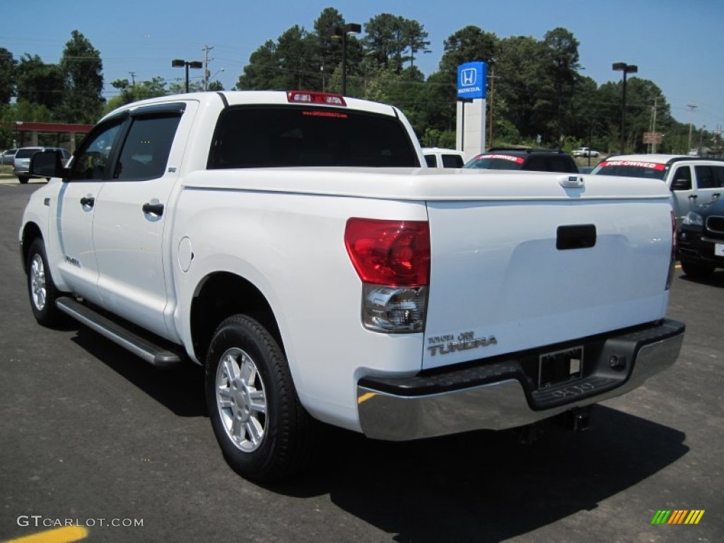 2007 Tundra SR5 CrewMax - Super White / Graphite Gray photo #3