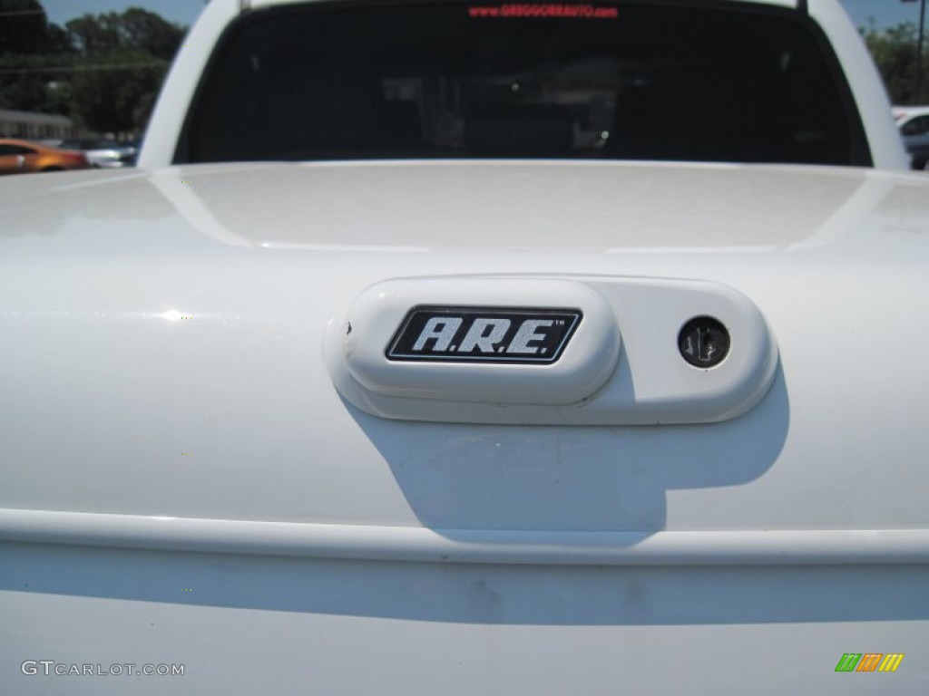 2007 Tundra SR5 CrewMax - Super White / Graphite Gray photo #15