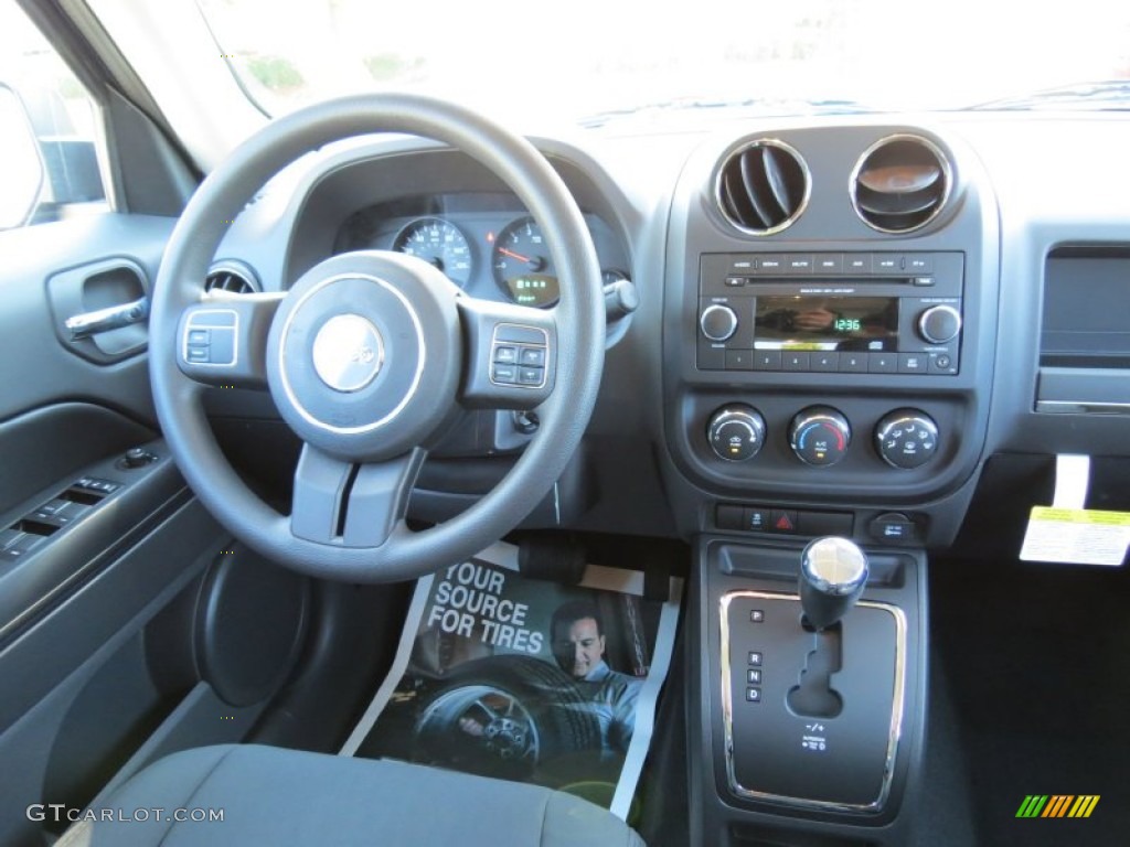 2013 Jeep Patriot Sport Dark Slate Gray Dashboard Photo #72702910