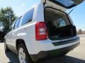 Bright White - Patriot Sport Photo No. 8