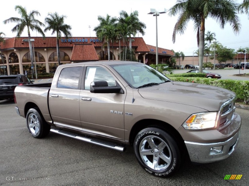 2010 Ram 1500 Big Horn Crew Cab - Austin Tan Pearl / Dark Slate/Medium Graystone photo #2