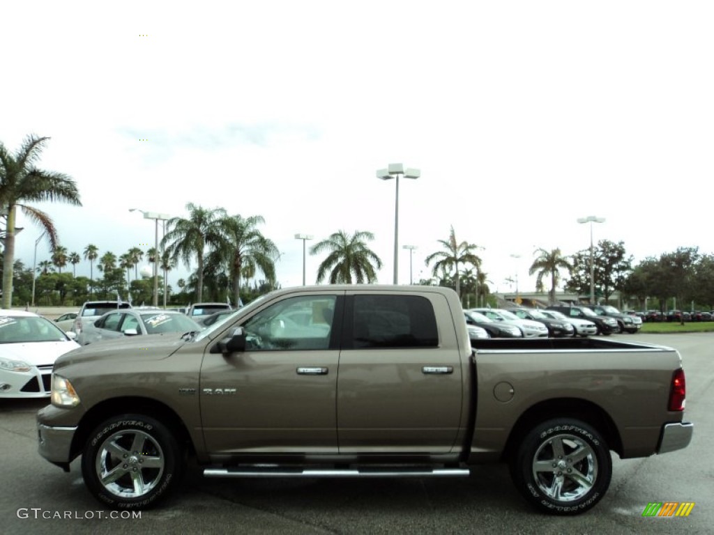 2010 Ram 1500 Big Horn Crew Cab - Austin Tan Pearl / Dark Slate/Medium Graystone photo #12