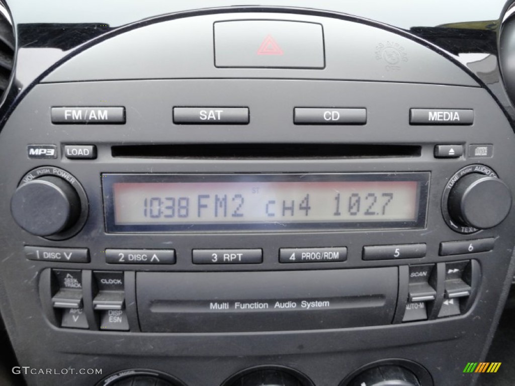 2006 Mazda MX-5 Miata Touring Roadster Audio System Photos